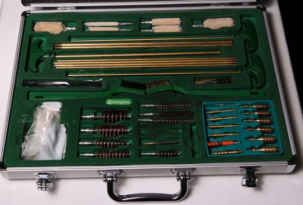 Remington Targetmaster Delux cleaning kit inside